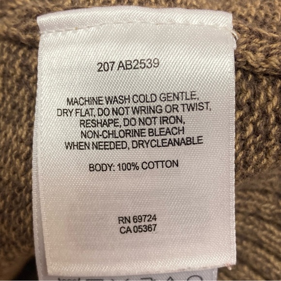 Boys Cable Knit Columbia Sweater - Picture 5 of 6